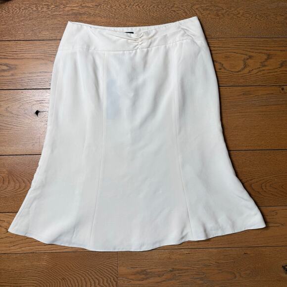 Giorgio Armani Silk Skirt SZ 44 Women NWT Ivory Fit Flare Knee Luxury Bridal